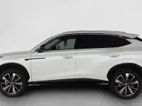 Käytetty MG HS Luxury 224 HP (164 kW) 2026 Valkoinen Katumaasturi