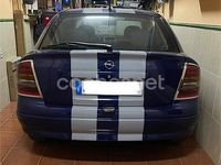 Usado Opel Astra Edition 80 CV (58 kW) 2003 Azul Berlina