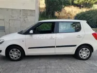 Usado Skoda Fabia 60 CV (44 kW) 2012 Blanco Berlina