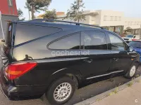 Usado SsangYong Rodius Limited 165 CV (121 kW) 2013 Negro Monovolumen