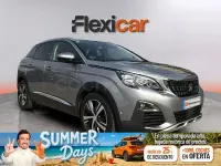 Usado Peugeot 3008 Allure 130 CV (95 kW) 2021 Azul SUV