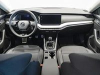 Usado Skoda Octavia Ambition 116 CV (85 kW) 2024 Gris Utilitario