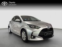 Usado Toyota Yaris Active 116 CV (85 kW) 2021 Gris Utilitario