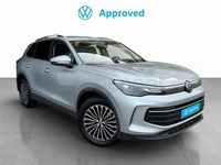 Usado VW Tiguan Life 150 CV (110 kW) 2024 Gris / plata SUV