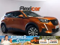 Usado Peugeot 2008 Active 101 CV (74 kW) 2020 Naranja SUV