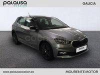Usado Skoda Fabia Style 110 CV (80 kW) 2022 Gris / plata Berlina