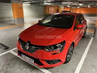 Usado Renault Mégane Zen 110 CV (80 kW) 2017 Rojo Berlina