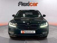 Usado Skoda Superb Style 190 CV (139 kW) 2018 Gris Berlina