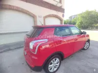 Usado SsangYong Tivoli 115 CV (84 kW) 2017 Rojo SUV