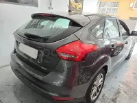 Usado Ford Focus 125 CV (91 kW) 2015 Marrón Berlina
