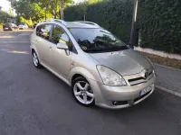Usado Toyota Corolla Verso Sport 177 CV (130 kW) 2006 Gris Monovolumen