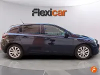 Usado Peugeot 308 Style 130 CV (95 kW) 2020 Azul Berlina
