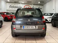 Usado Renault Scénic II Privilege 115 CV (84 kW) 2005 Gris / plata Monovolumen
