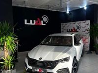 Usado Skoda Octavia RS 200 CV (147 kW) 2021 Blanco Familiar