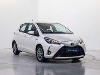 Usado Toyota Yaris Hybrid Active 75 CV (55 kW) 2018 Blanco Berlina