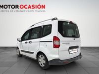 Usado Ford Tourneo Trend 100 CV (73 kW) 2015