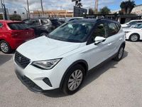 Usado Seat Arona Style 110 CV (80 kW) 2022 Blanco SUV