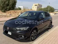 Usado Fiat Tipo Mirror 95 CV (69 kW) 2020 Negro Berlina