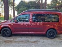 Usado VW Caddy Maxi Beach 125 CV (91 kW) 2016 Rojo Monovolumen