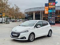 Usado Peugeot 208 Signature Sky 99 CV (72 kW) 2020 Blanco Utilitario
