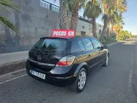 Usado Opel Astra Cosmo 110 CV (80 kW) 2010 Negro Berlina