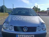 Usado VW Polo Conceptline 65 CV (47 kW) 2003 Gris / plata Berlina