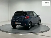 Usado Hyundai i10 63 CV (46 kW) 2025 Azul Utilitario