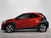 Usado Toyota Aygo X Edition 72 CV (52 kW) 2022 Bitono rojo chilli SUV