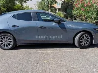 Usado Mazda 3 122 CV (89 kW) 2019 Gris / plata Berlina