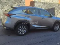 Usado Lexus NX300h Business Edition 197 CV (144 kW) 2018 Gris / plata SUV