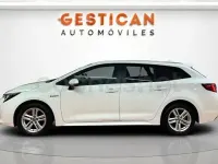 Usado Toyota Corolla Active 122 CV (89 kW) 2022 Blanco Familiar