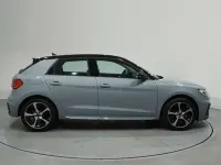 Usado Audi A1 Sportback 116 CV (85 kW) 2025 Gris Utilitario