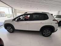 Usado Peugeot 2008 Signature Sky 99 CV (72 kW) 2019 Blanco SUV
