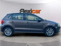 Usado VW Polo 90 CV (66 kW) 2017 Marrón Berlina