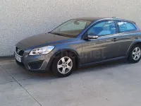 Usado Volvo C30 Drive Kinetic 109 CV (80 kW) 2010 Gris / plata Utilitario