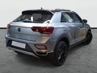 Nuevo VW T-Roc Design 116 CV (85 kW) 2025 Plata pirita metalizado / techo negro SUV