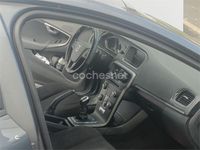 Usado Volvo V40 Momentum 115 CV (84 kW) 2015 Gris / plata Berlina