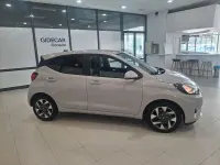 Nuevo Hyundai i10 63 CV (46 kW) 2025 Beige Utilitario