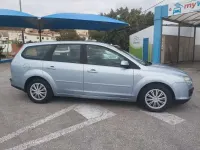 Usado Ford Focus Trend 109 CV (80 kW) 2005 Azul Familiar