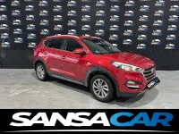 Usado Hyundai Tucson 131 CV (96 kW) 2016 Granate SUV