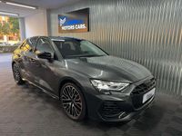 Usado Audi S3 Sportback Ambiente 333 CV (244 kW) 2024 Gris Utilitario