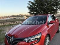 Usado Renault Mégane IV Zen 110 CV (80 kW) 2017 Rojo Berlina