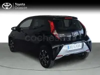 Usado Toyota Aygo X-play 72 CV (52 kW) 2019 Negro Utilitario