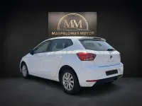 Usado Seat Ibiza Style Plus 110 CV (80 kW) 2021 Blanco Utilitario