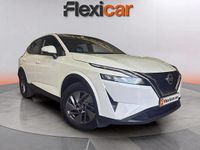 Käytetty Nissan Qashqai Acenta 140 HP (102 kW) 2022 Valkoinen Katumaasturi