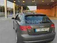 Usado Audi A3 Attraction 140 CV (102 kW) 2011 Gris / plata Utilitario