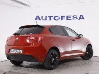 Usado Alfa Romeo Giulietta Progression 105 CV (77 kW) 2014 Rojo Utilitario