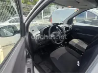 Usado Dacia Dokker Essentiel 102 CV (75 kW) 2019 Blanco Monovolumen
