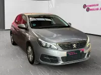 Usado Peugeot 308 Active 120 CV (88 kW) 2017 Gris / plata Berlina