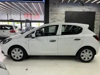 Usado Opel Corsa Expression 90 CV (66 kW) 2018 Blanco Utilitario